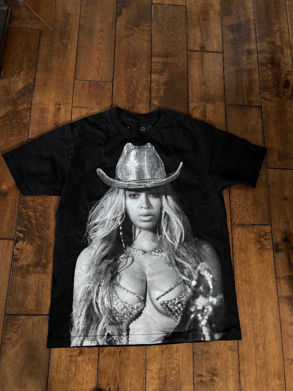 Beyoncé Renaissance Toronto Tour Size Medium New Tshirt